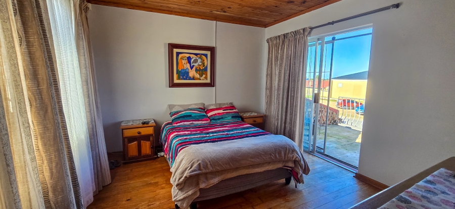 3 Bedroom Property for Sale in Wavecrest Eastern Cape